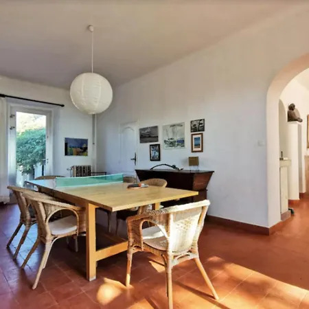 Beautiful With Garden And Sea View Apartamento Saint Aygulf