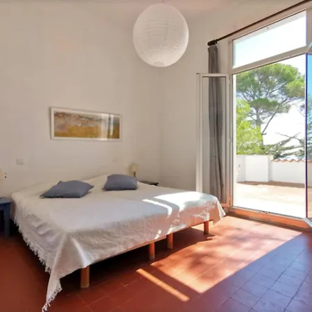 Beautiful With Garden And Sea View Saint Aygulf