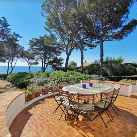 Beautiful With Garden And Sea View Lägenhet Saint Aygulf